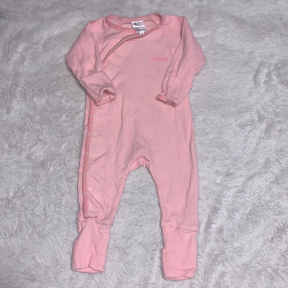 Bonds pink 0-3 month cozysuit sleeper 00